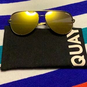 Sale!!! Quay - Desi - Gold Lenses - Black Frames - Aviator Sunglasses
